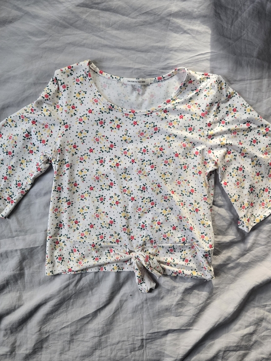 Caution To The Wind Tops - Feminine Floral Tie-Front Crop Top Floral Polka Dot Flare Sleeve Boho Fairy SM
